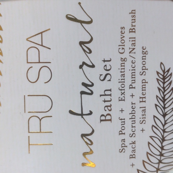 Bath Set - Picture 3 of 3